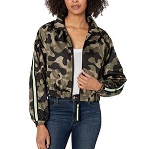 New- Blanc Noir Jacket